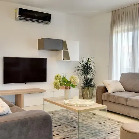 Authentic アパート