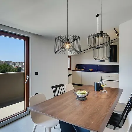 Authentic アパート