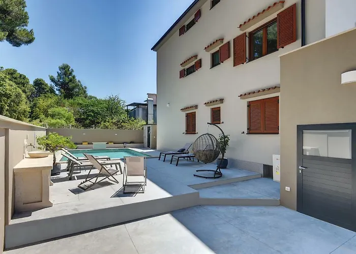 Authentic Appartement Pula